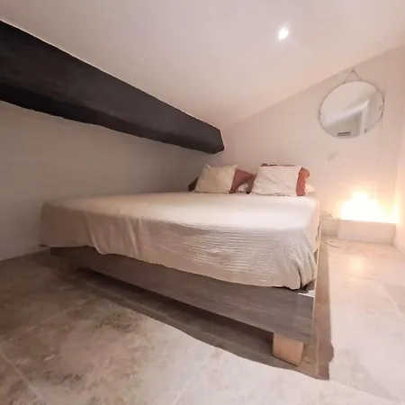 Marcogblan - Superbe T4 Refait A Neuf Avec Vue Port * Cogolin